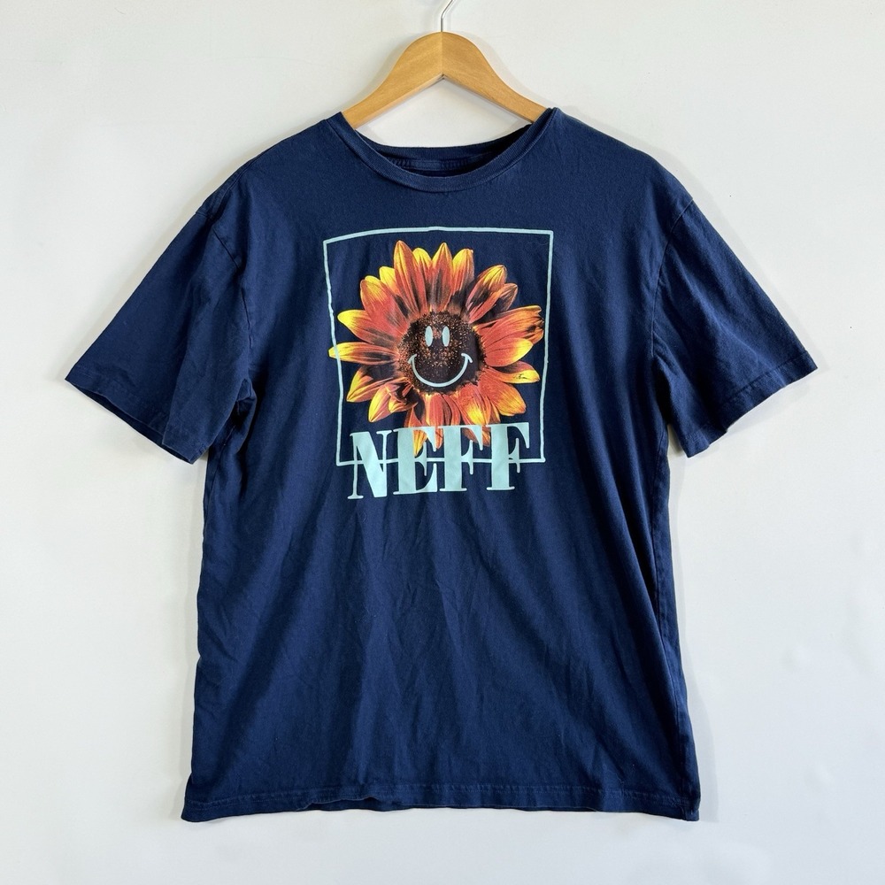 Neff‎ Adult Mens Medium Navy Blue Happy Daisy Logo Fun Whimsical T-Shirt Top
